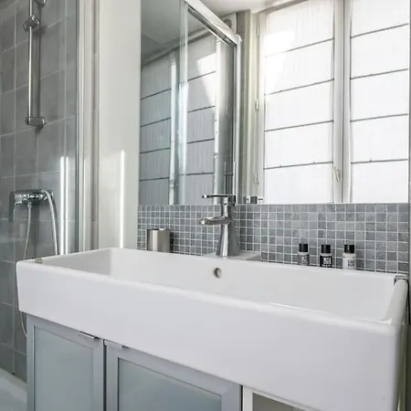 Saint Antoine - Charming Studio In The Heart Of Appartamento Parigi